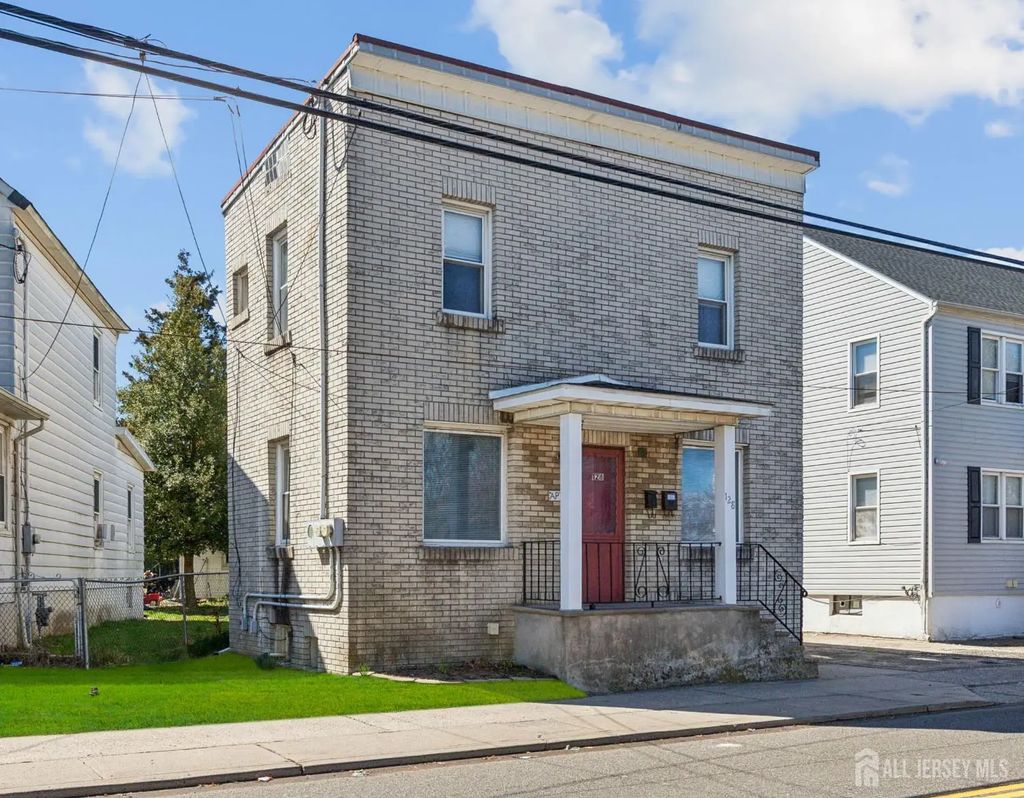 128 Whitehead Avenue, South River