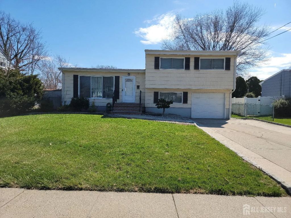 139 Throckmorton Lane, Old Bridge