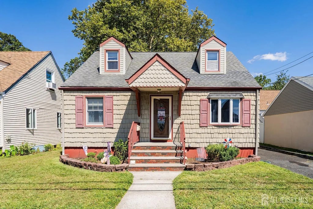 15 Bertram Avenue, South Amboy