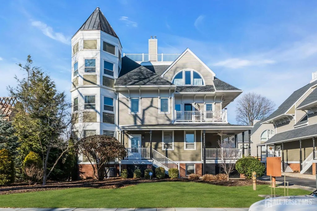 22 Franklin Place, Morristown