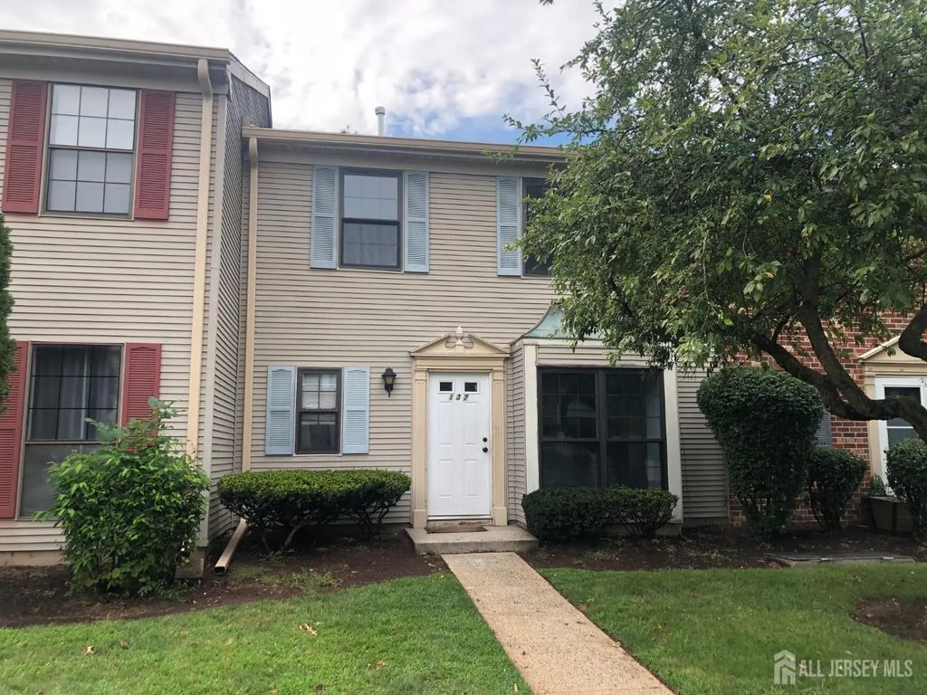 137 Abbot Court, Piscataway