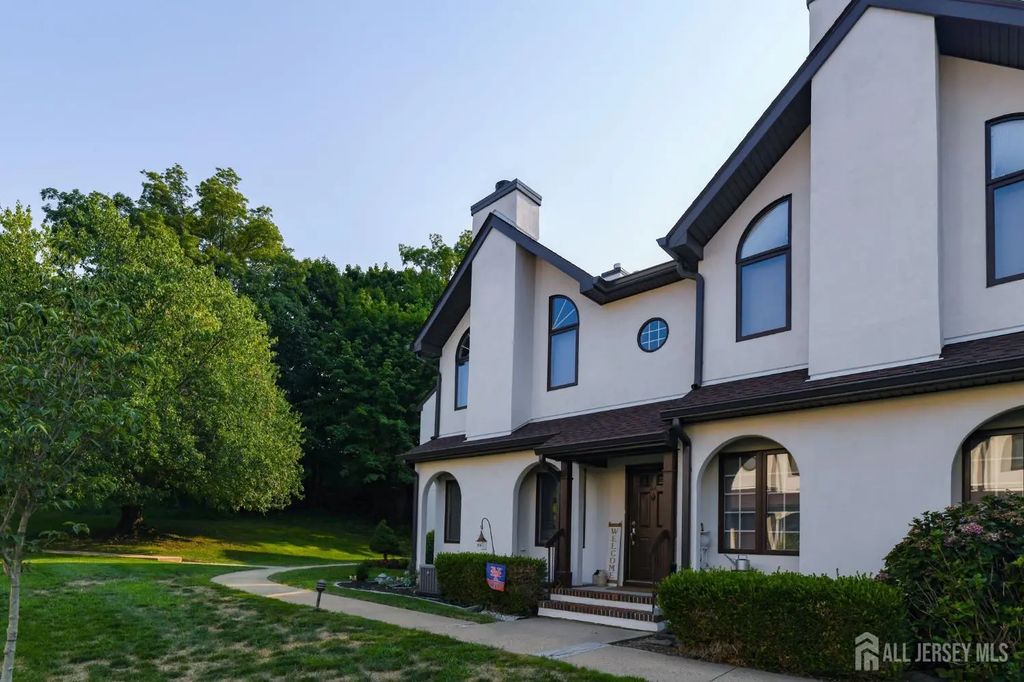44 Tower Hill Drive, Red Bank