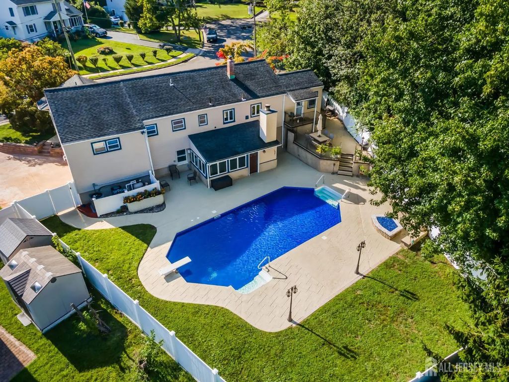 35 Richard Terrace, Middletown
