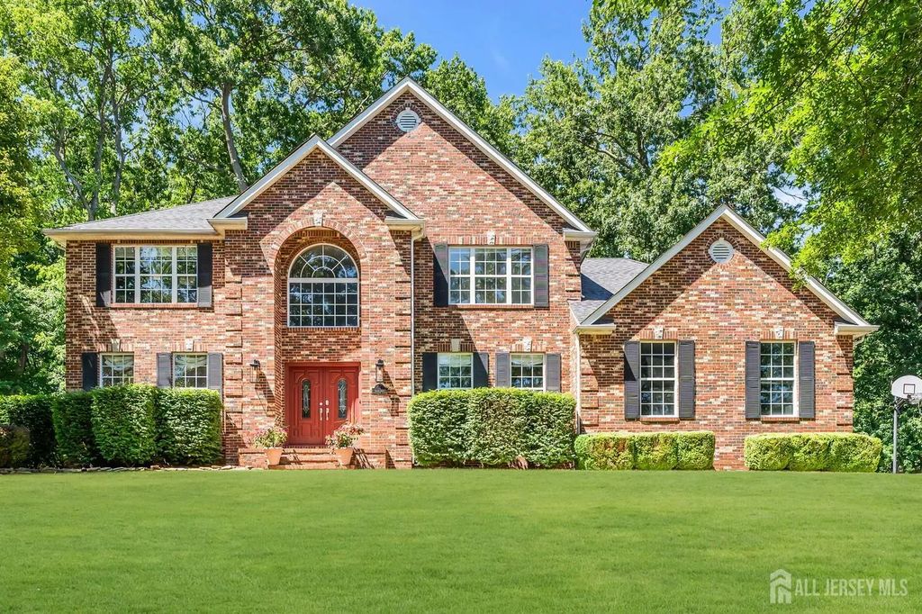 4 Scott Drive, Monroe