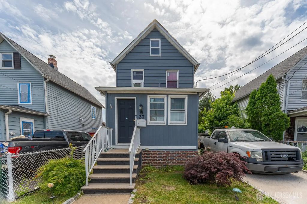 27 Division Street, South River
