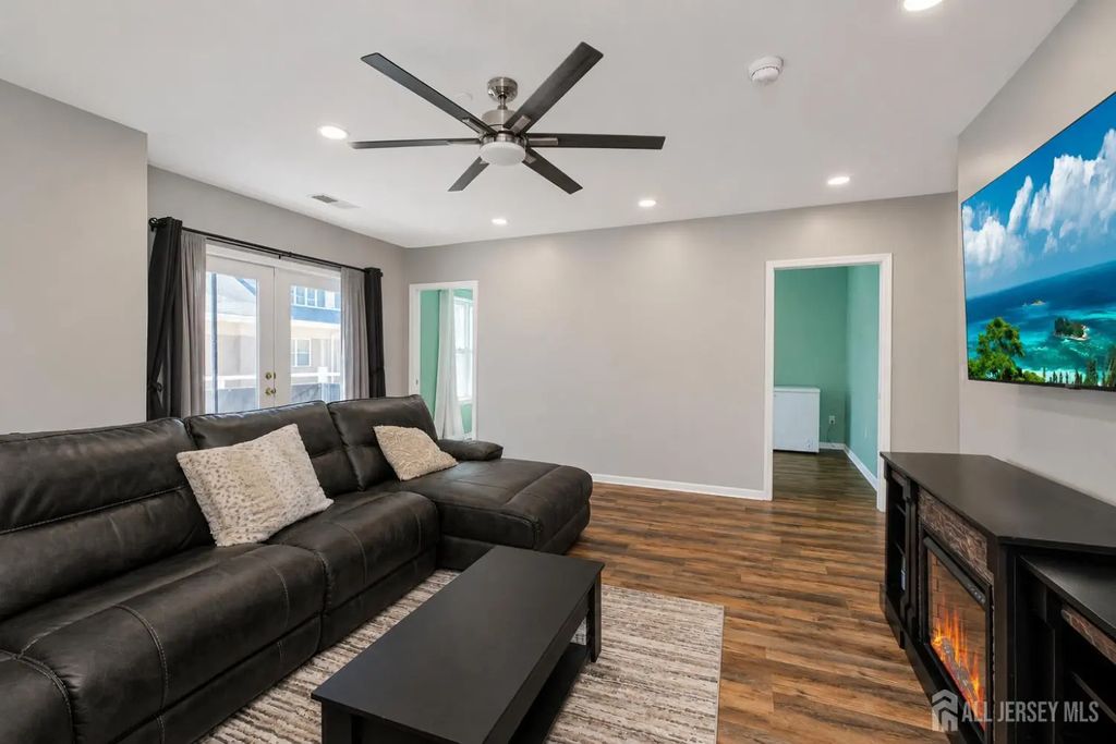 368 Rector Street, Perth Amboy