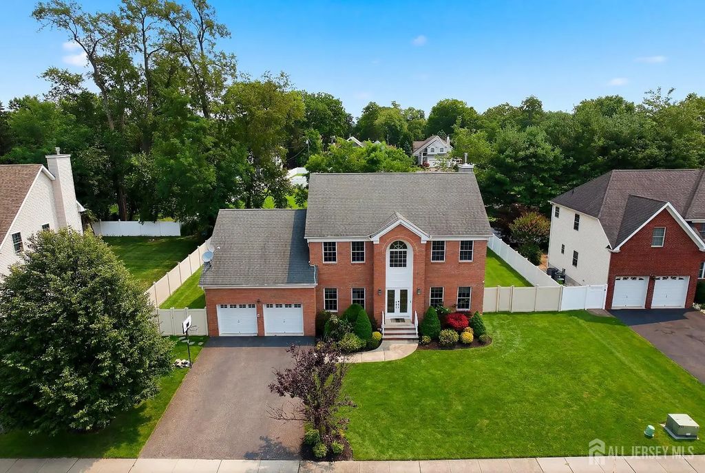 9 Trista Way, South Plainfield