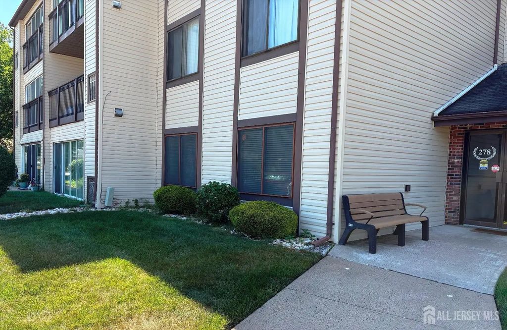 278 Crosse Drive, Monroe