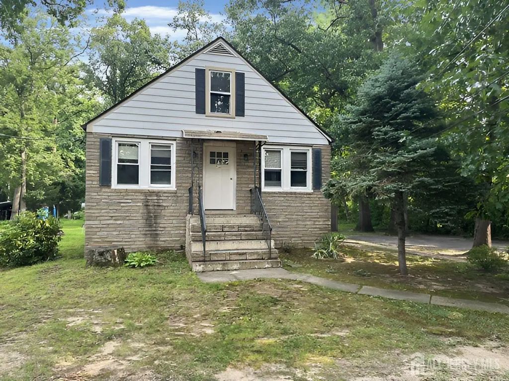 268 Sloan Avenue, Trenton