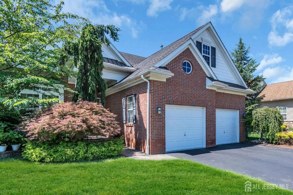 10 Nappa Court, Monroe