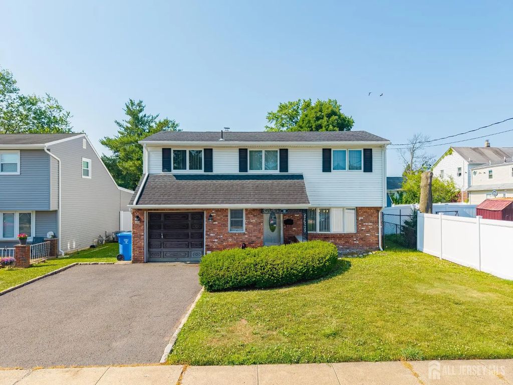 89 Madison Street, Iselin