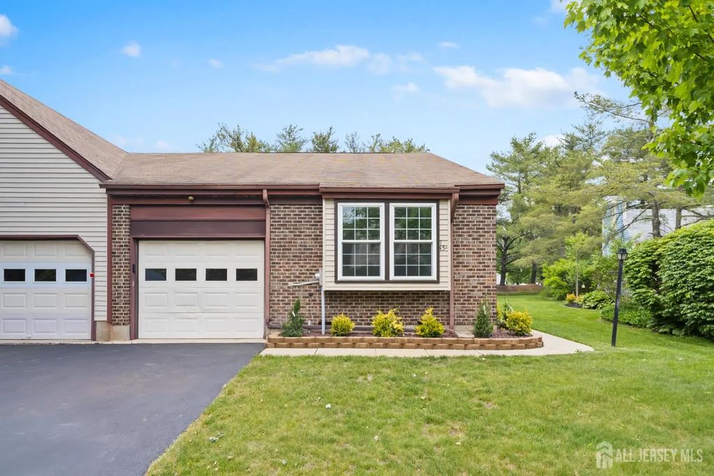 145 Concordia Circle, Monroe
