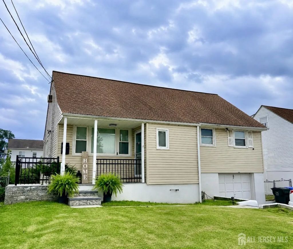 96 Ethel Street, Woodbridge Proper