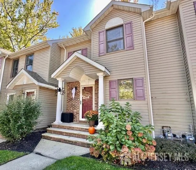 53 Agostina Drive, Holmdel