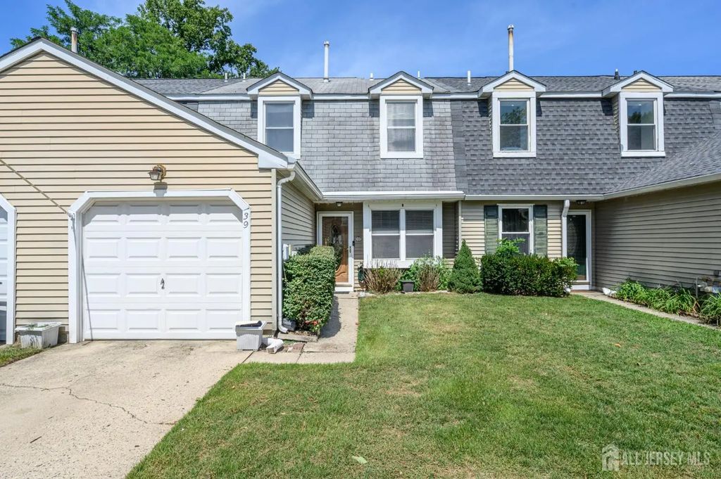 39 River Bank Drive, Florence