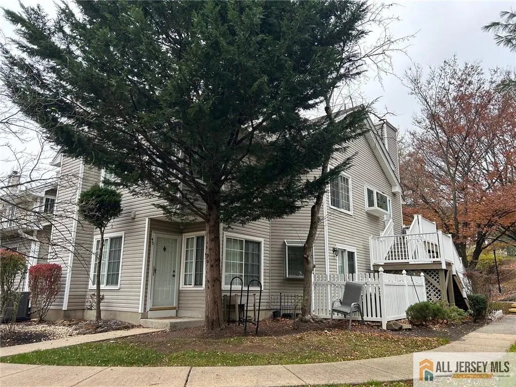 45 Stevens Court, Bedminster