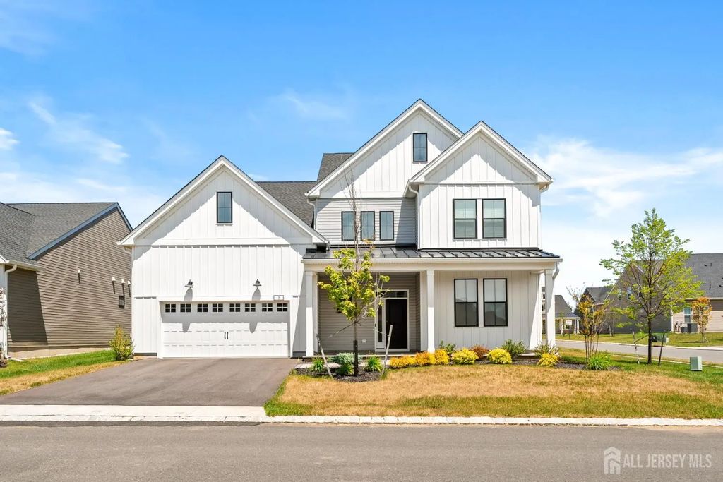 2 Evelyn Court, Cranbury