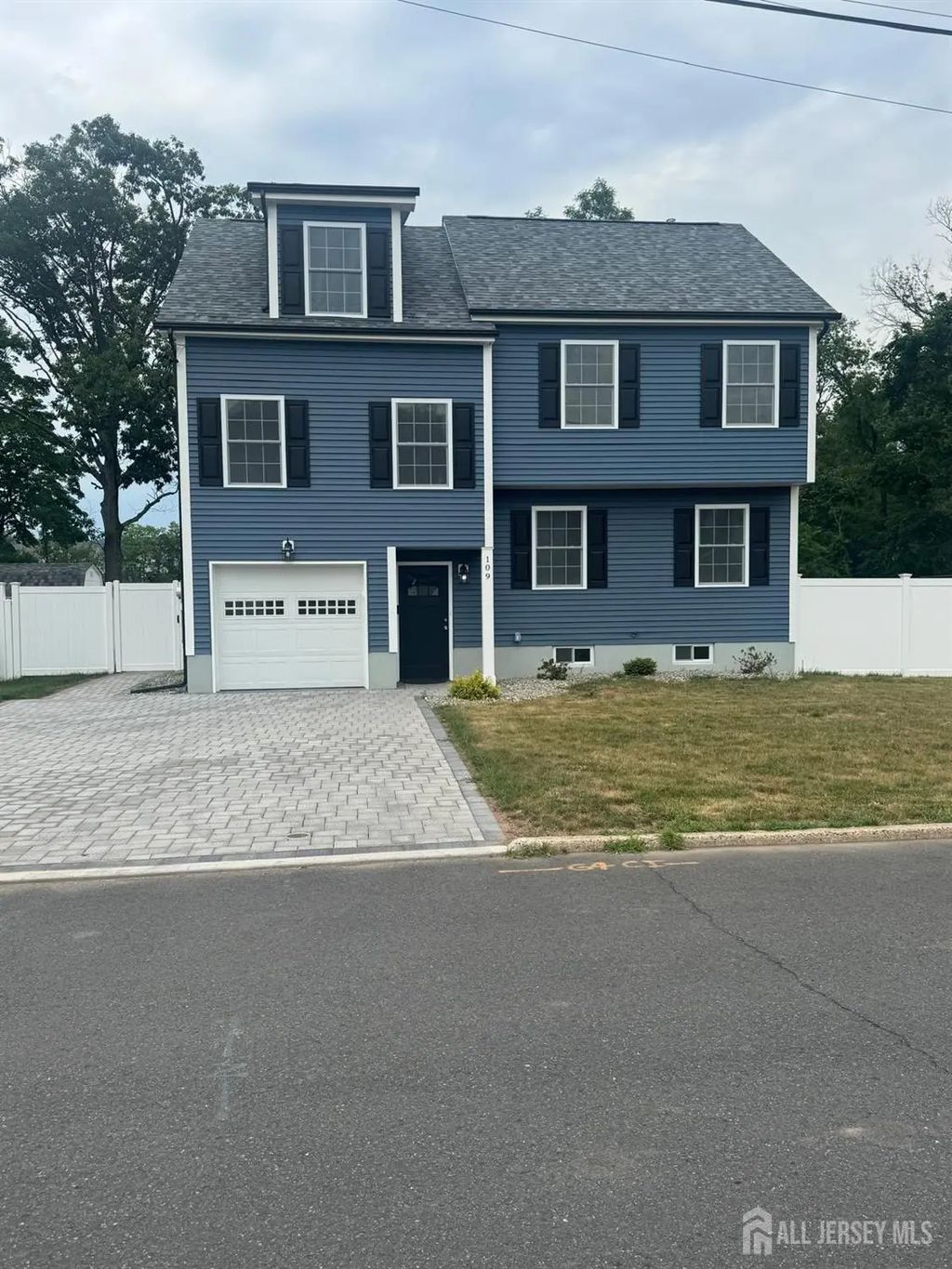 109 Pearl Place, Dunellen