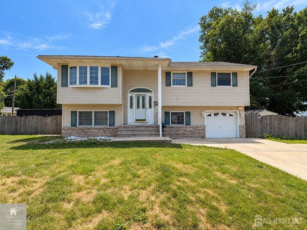 125 Bentley Avenue, Old Bridge