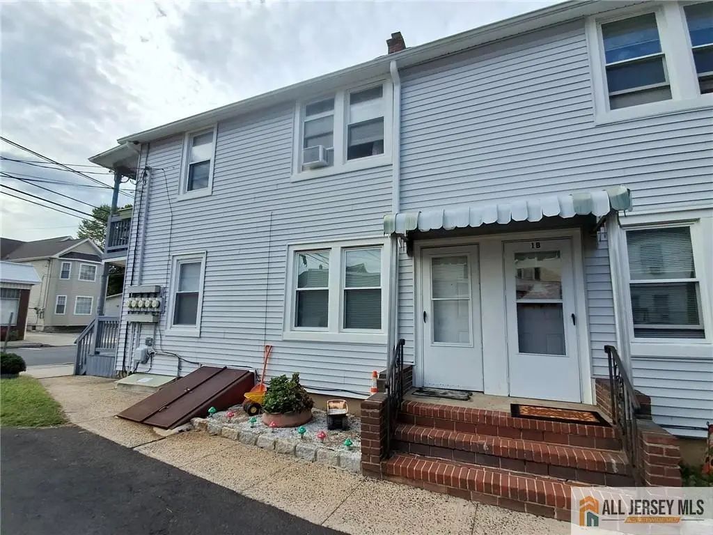 31 Obert Street, South River