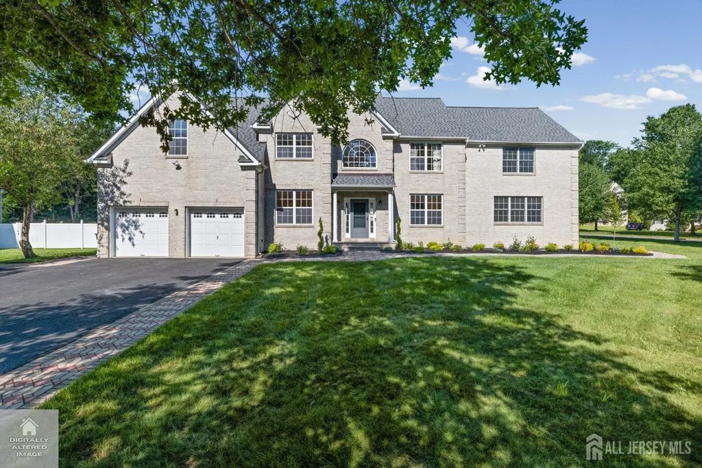5 Bard Drive, Monroe
