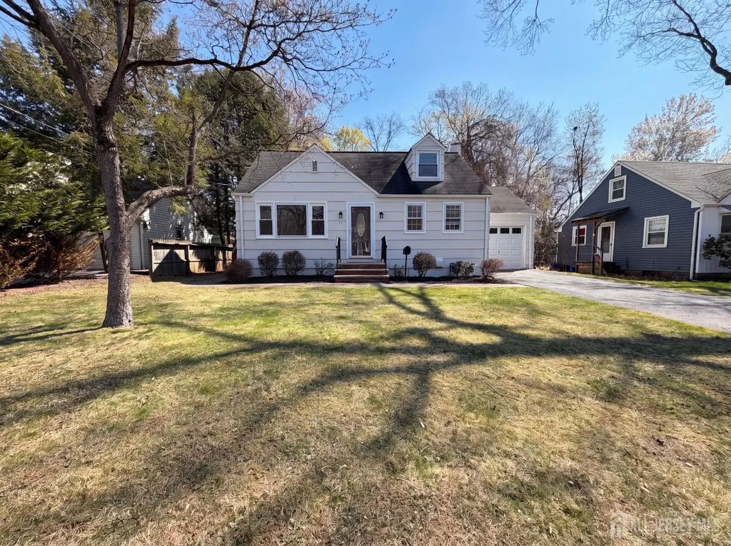 19 Delekas Avenue, South Plainfield