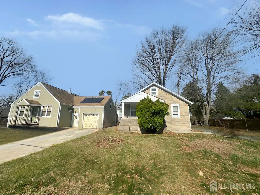 24 Keswick Avenue, Ewing