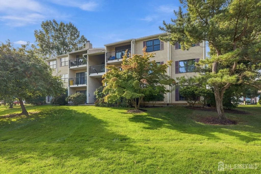 401 Danbury Lane, East Brunswick