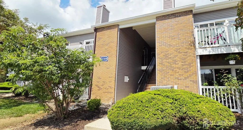 8207 Tamarron Drive, Plainsboro