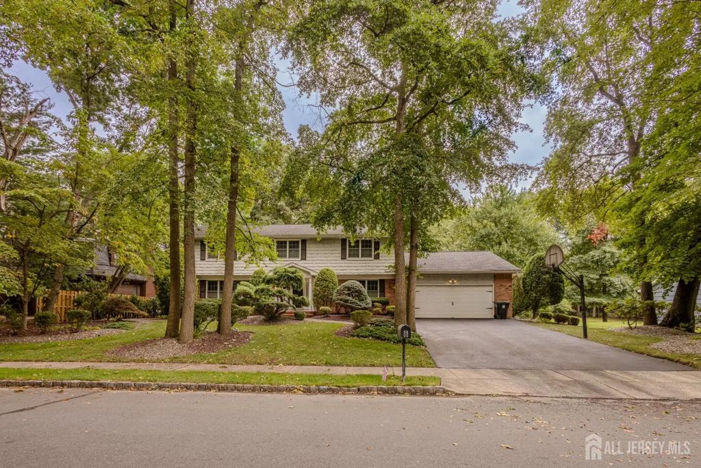 6 Burlington Lane, East Brunswick