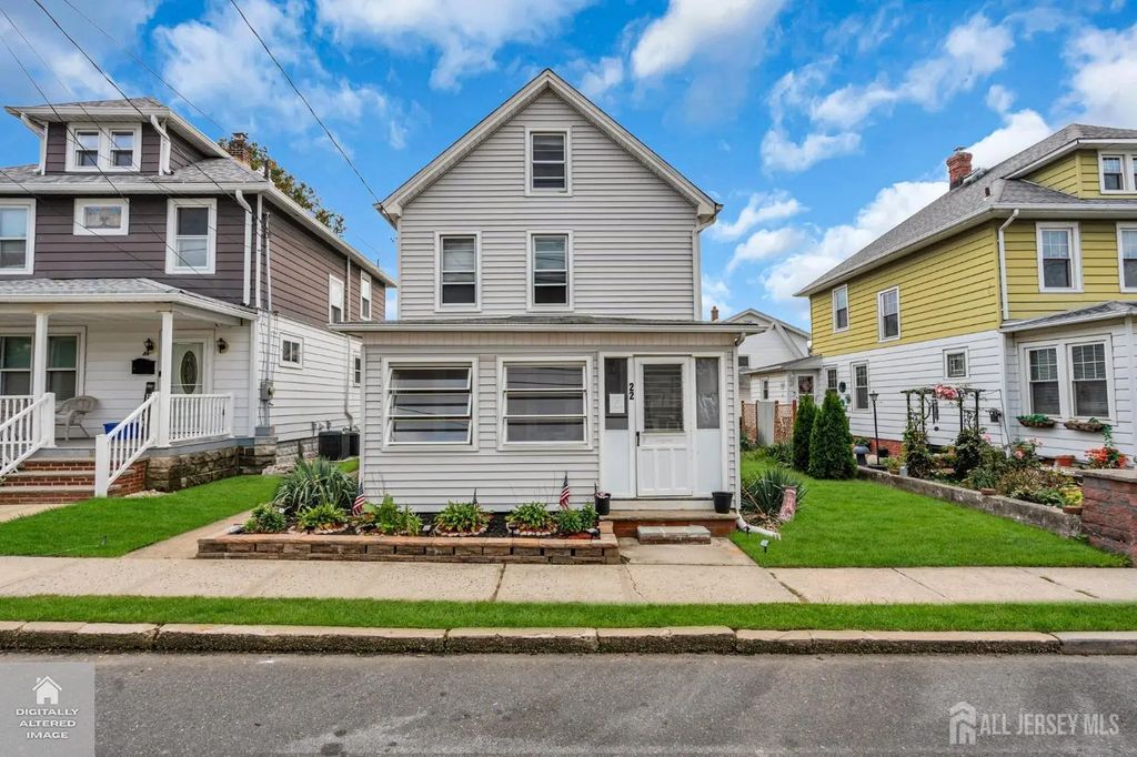 22 Clinton Street, South River