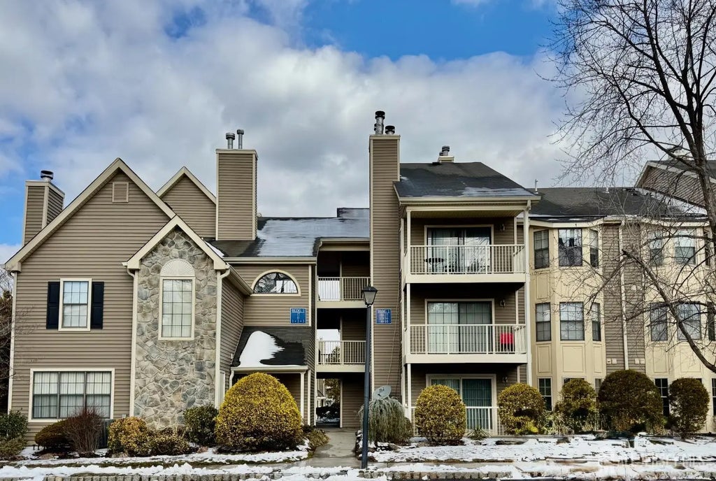 10 Lear Court, East Brunswick