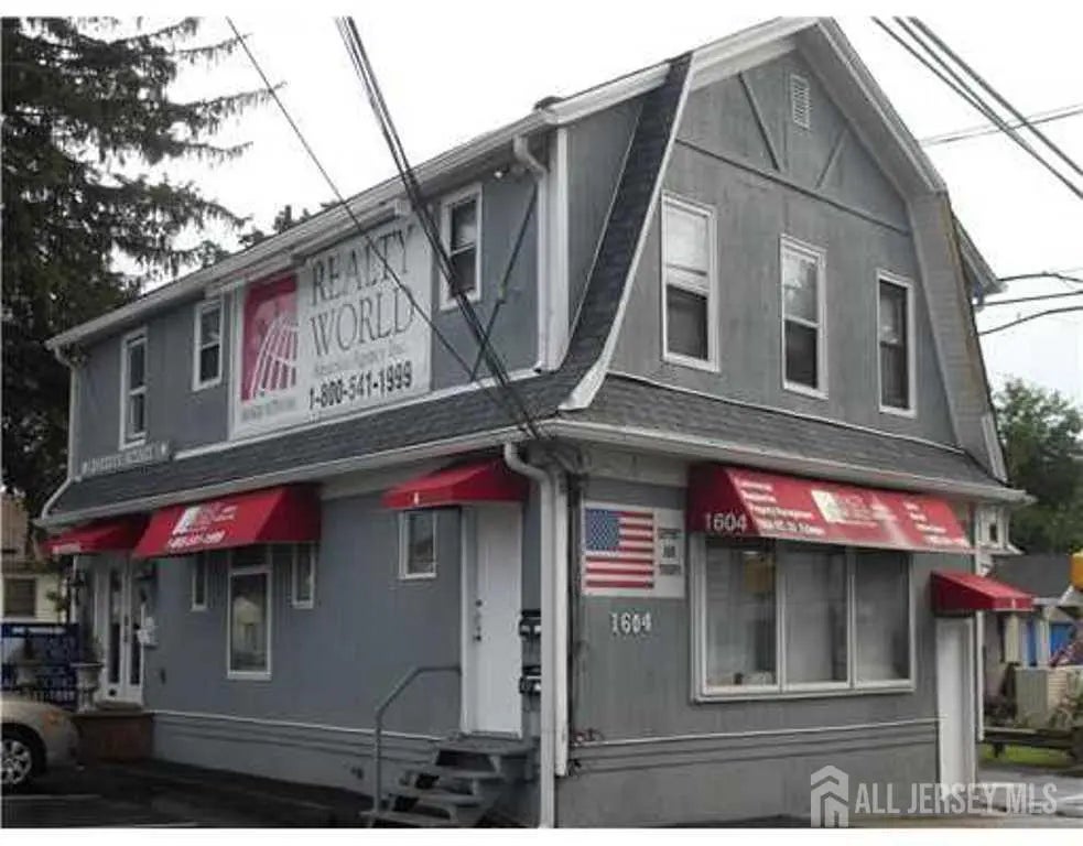 1604 State Route 27 Route 3, Edison