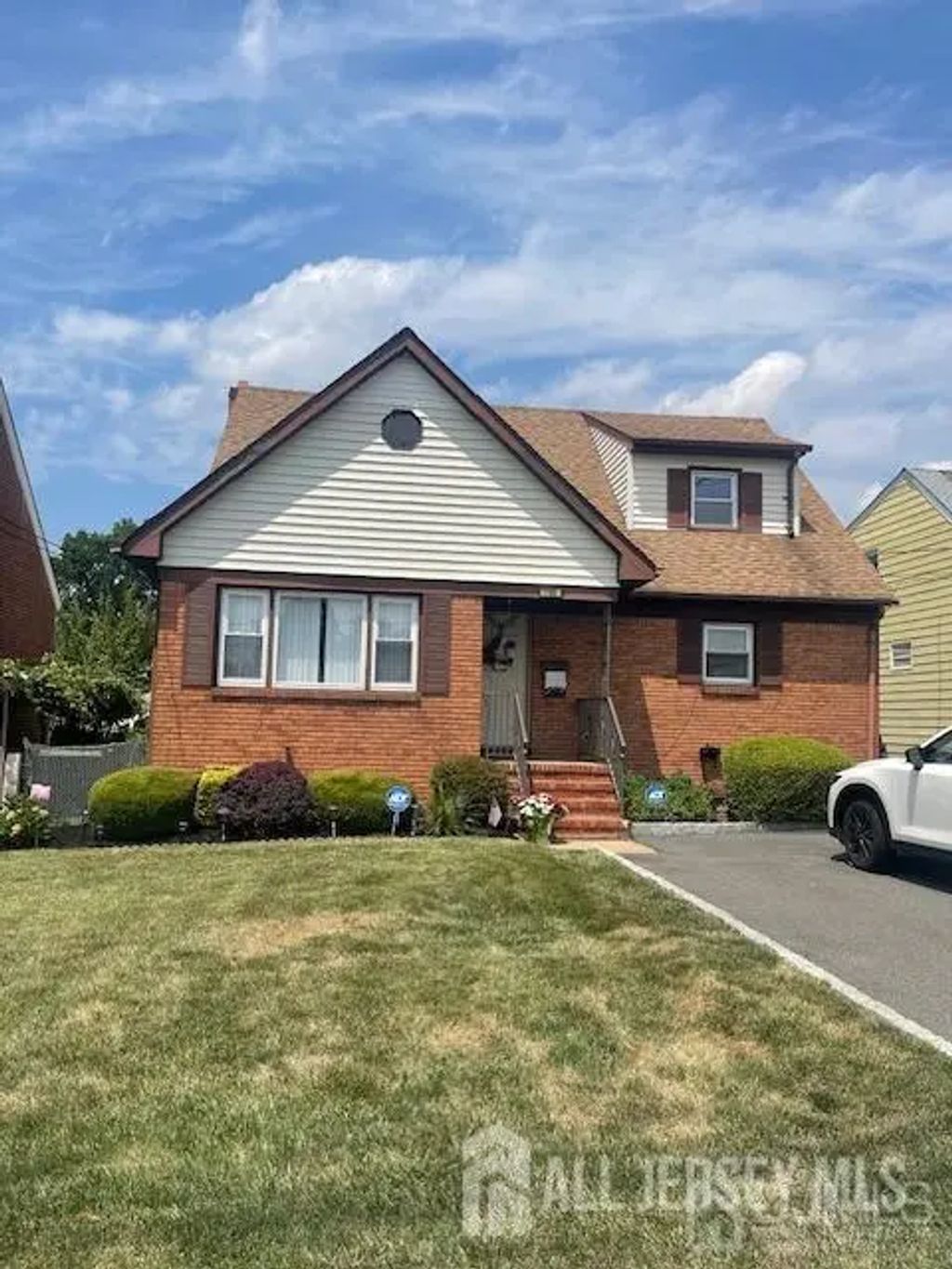 1160 Roosevelt Avenue, Carteret