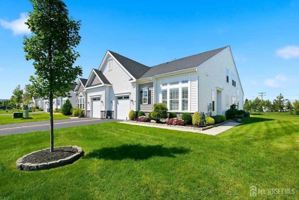 83 Starlight Drive, Monroe