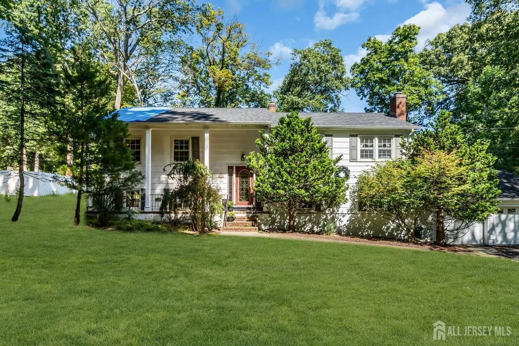 75 Dolly Road, Parsippany-Troy Hills