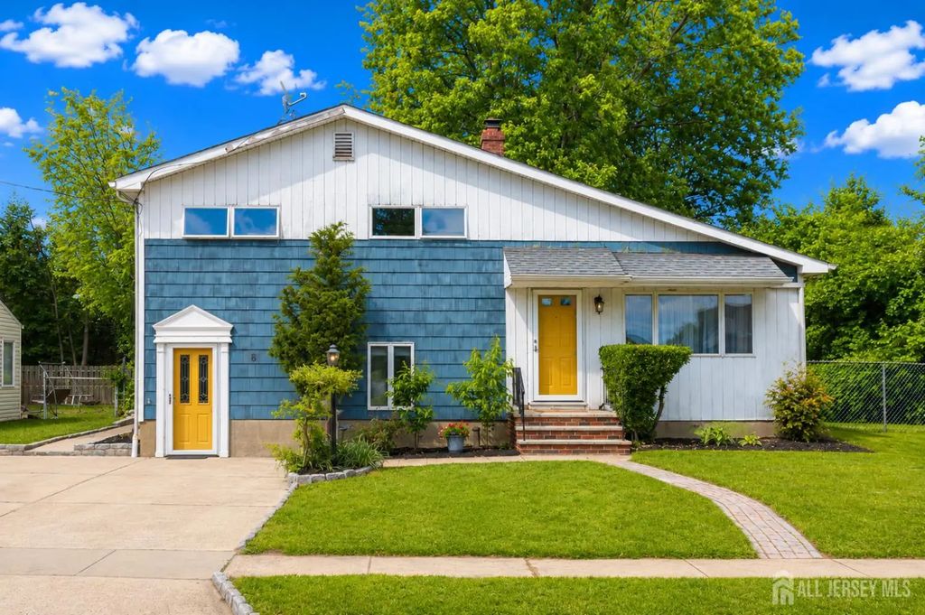 8 Stony Road, Edison