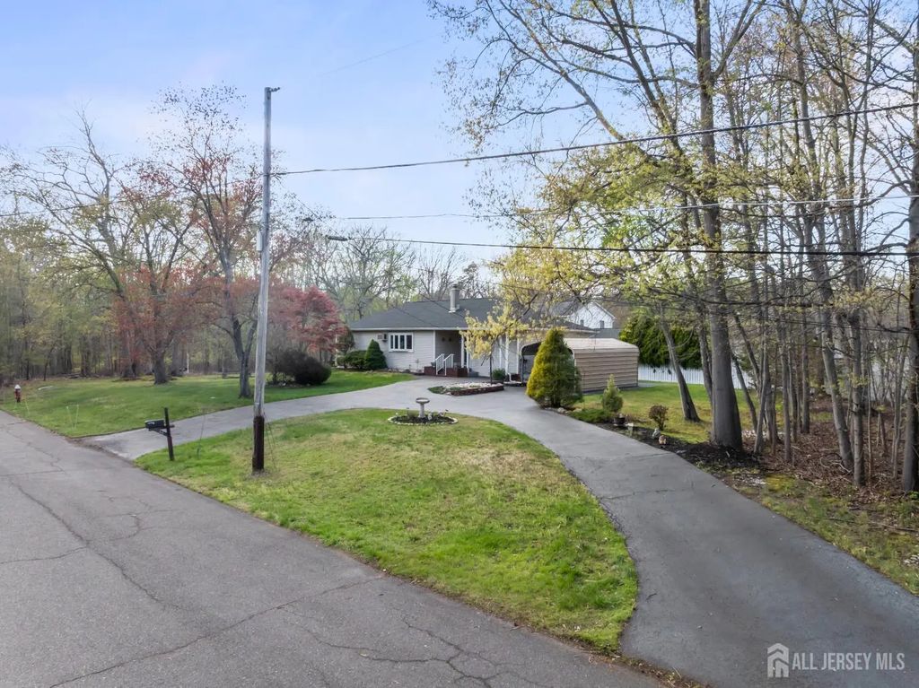 64 Avenue I Avenue, Monroe
