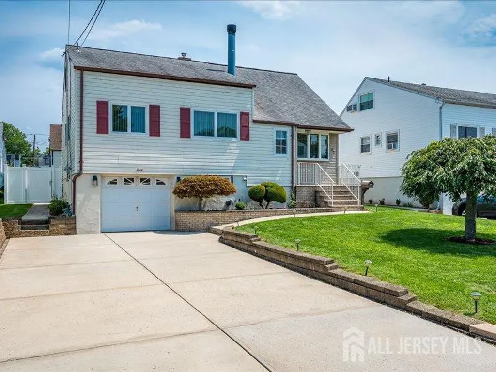 40 Concannon Drive, Fords