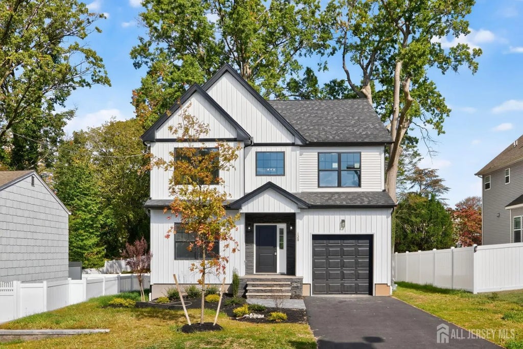 128 Trento Street, Iselin