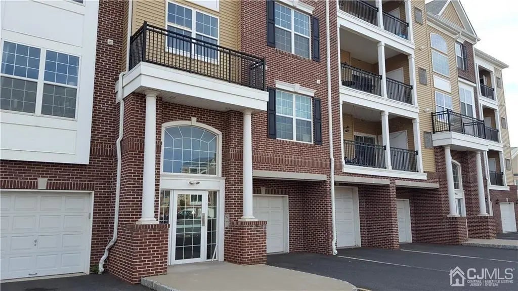 514 Doral Court, Piscataway