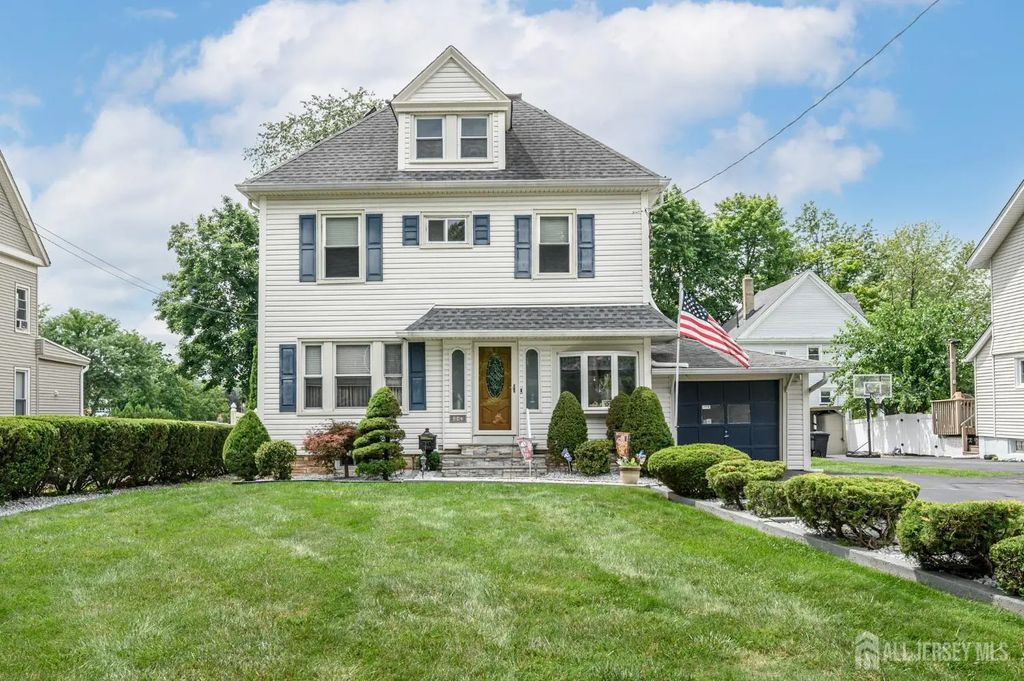 147 Claremont Avenue, Verona