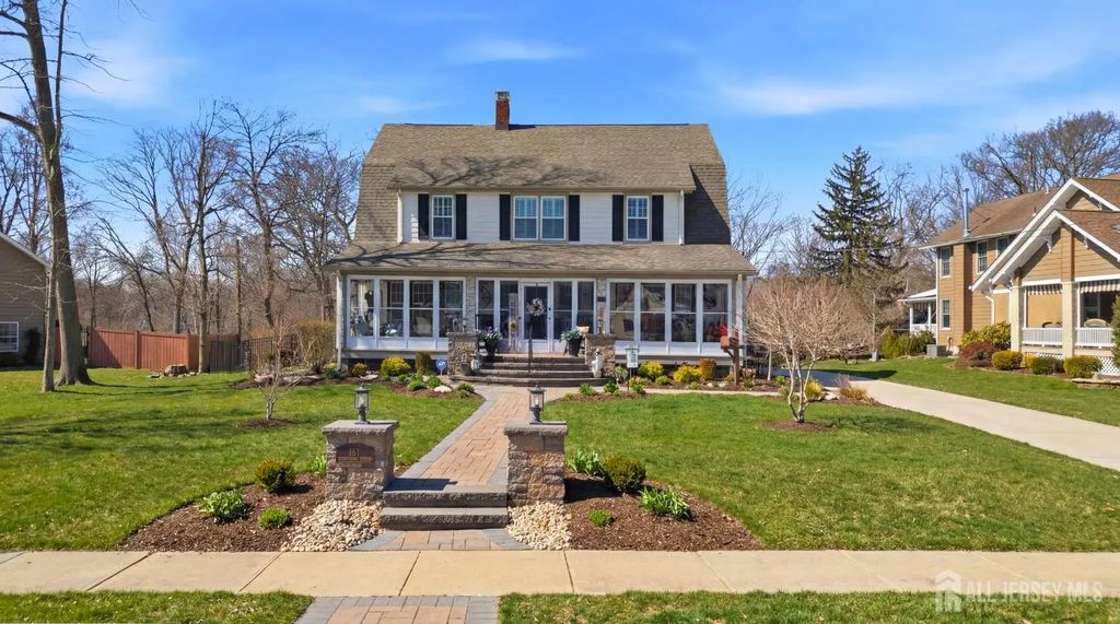 151 Beechwood Avenue, Middlesex
