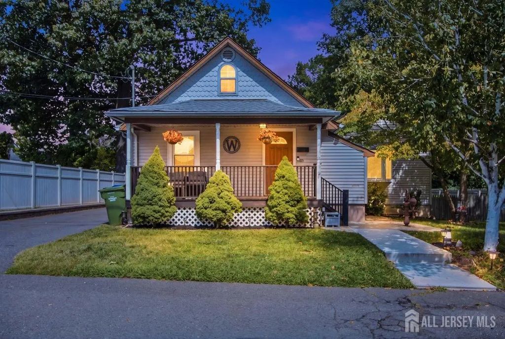 85 Othen Street, Edison