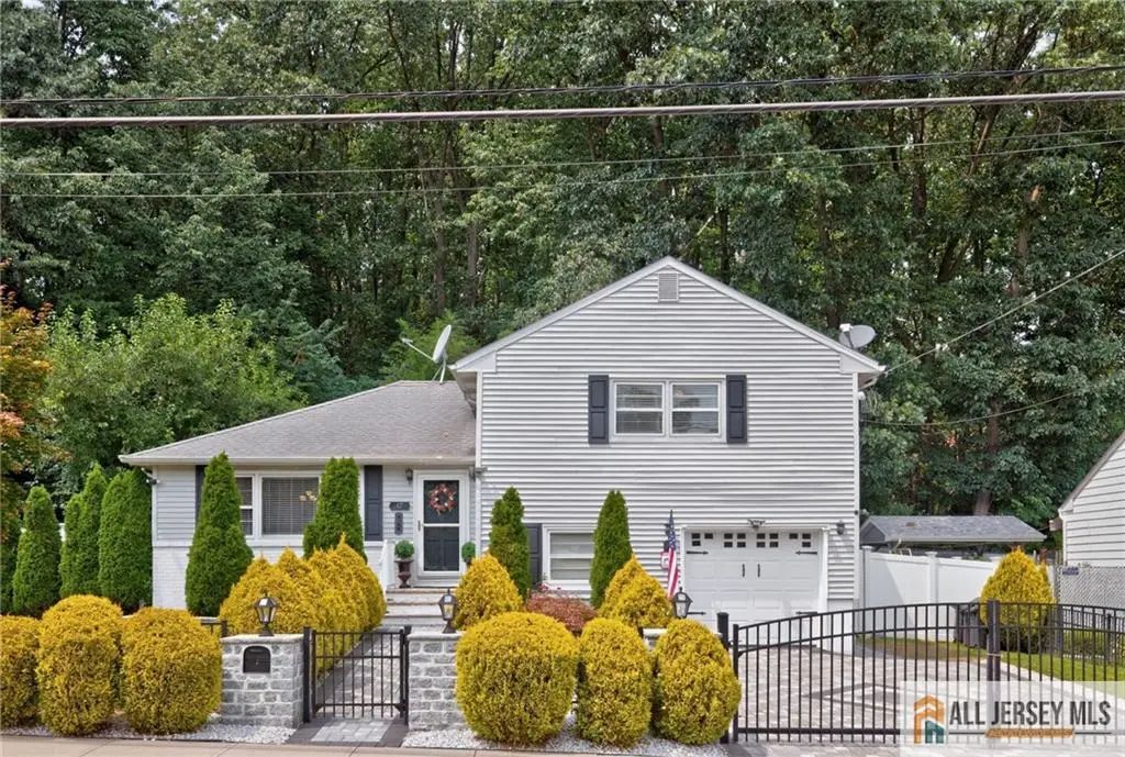 47 Leonardine Avenue, South River