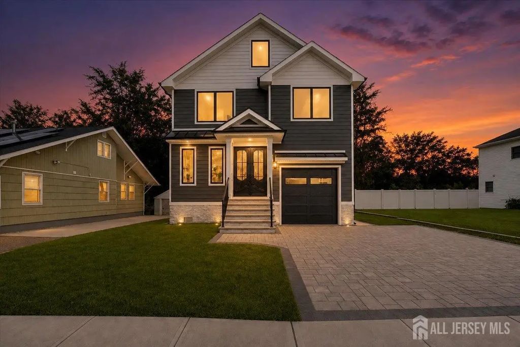 29 Lake Street, Jamesburg