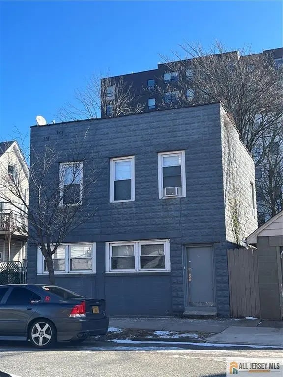 70 Mine Street, New Brunswick