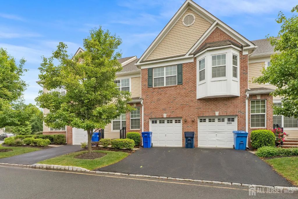2357 Berkshire Lane, North Brunswick