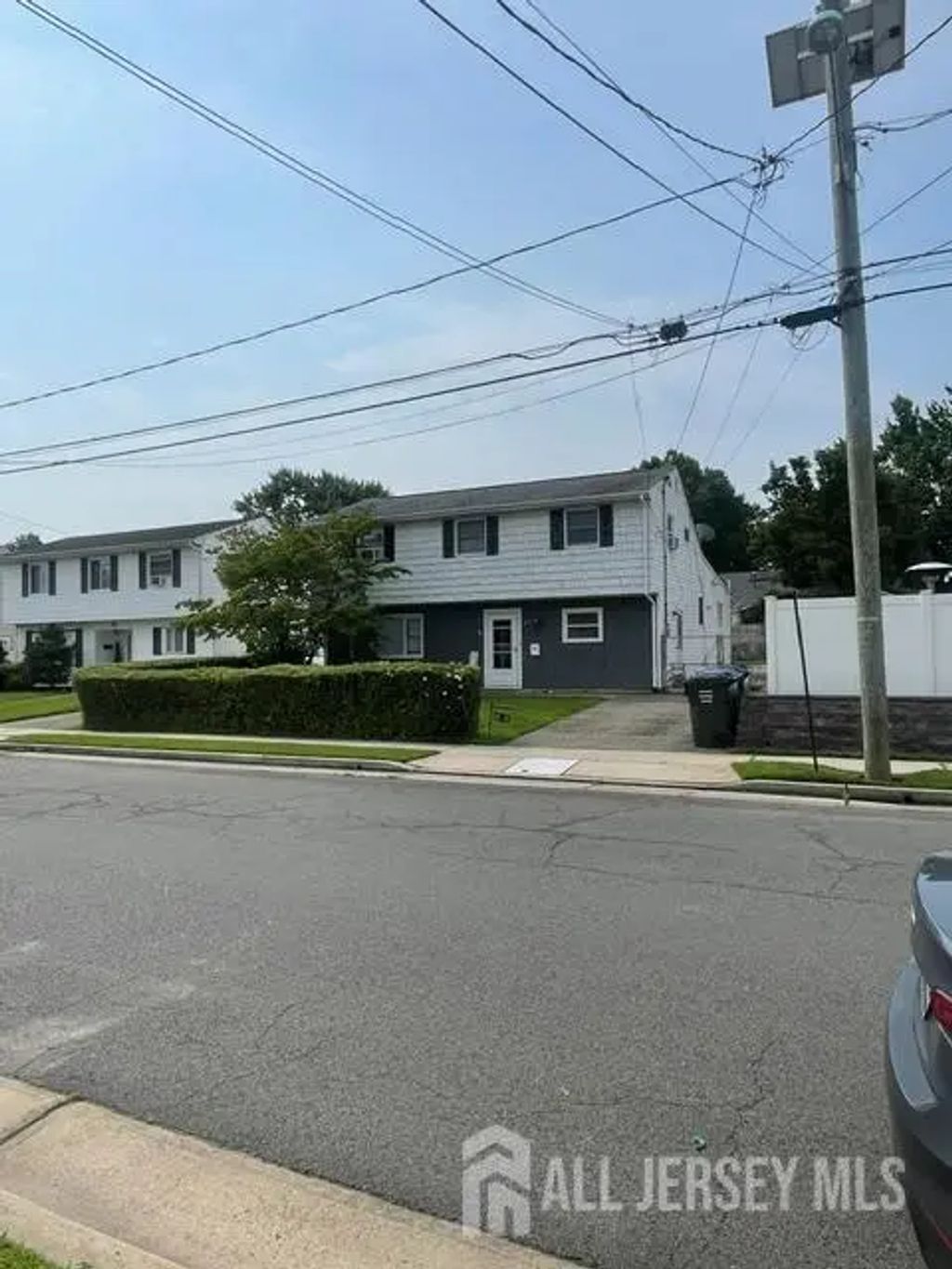84 E Laurel Street E, Port Reading