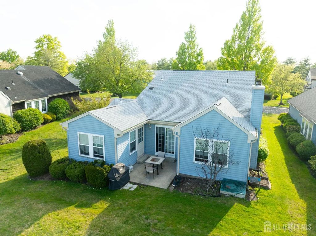 65 Yorkshire Drive, Monroe